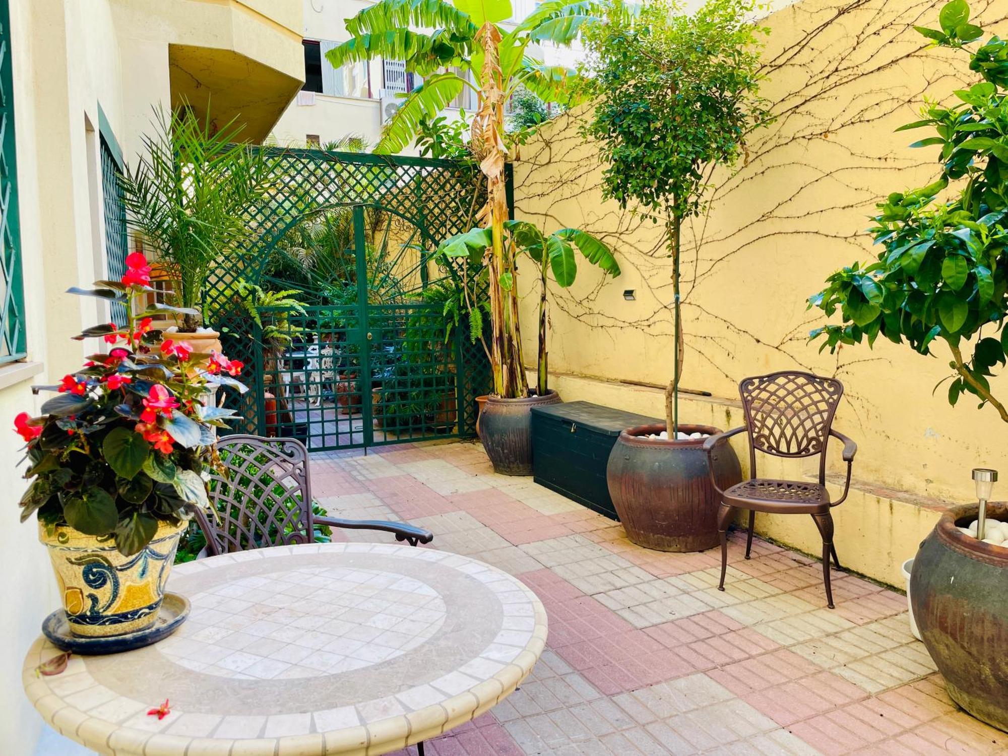 La Pimentera Central Apartments - Con Patio Privado マルベーリャ エクステリア 写真