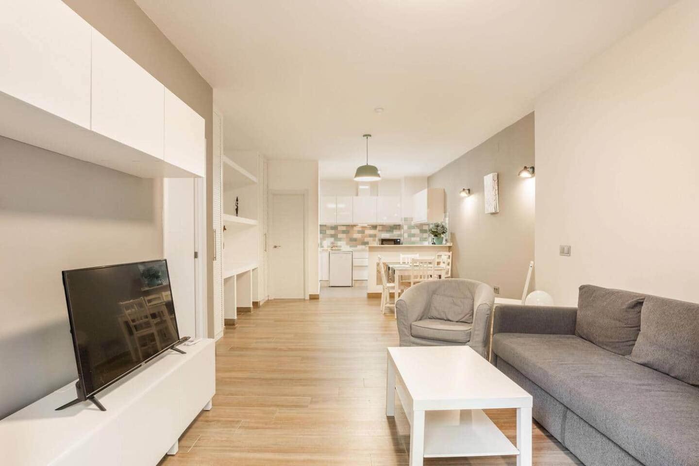 La Pimentera Central Apartments - Con Patio Privado マルベーリャ エクステリア 写真