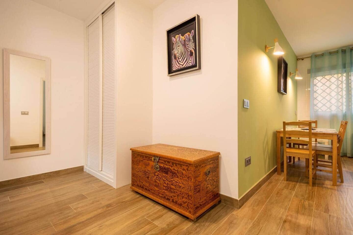 La Pimentera Central Apartments - Con Patio Privado マルベーリャ エクステリア 写真