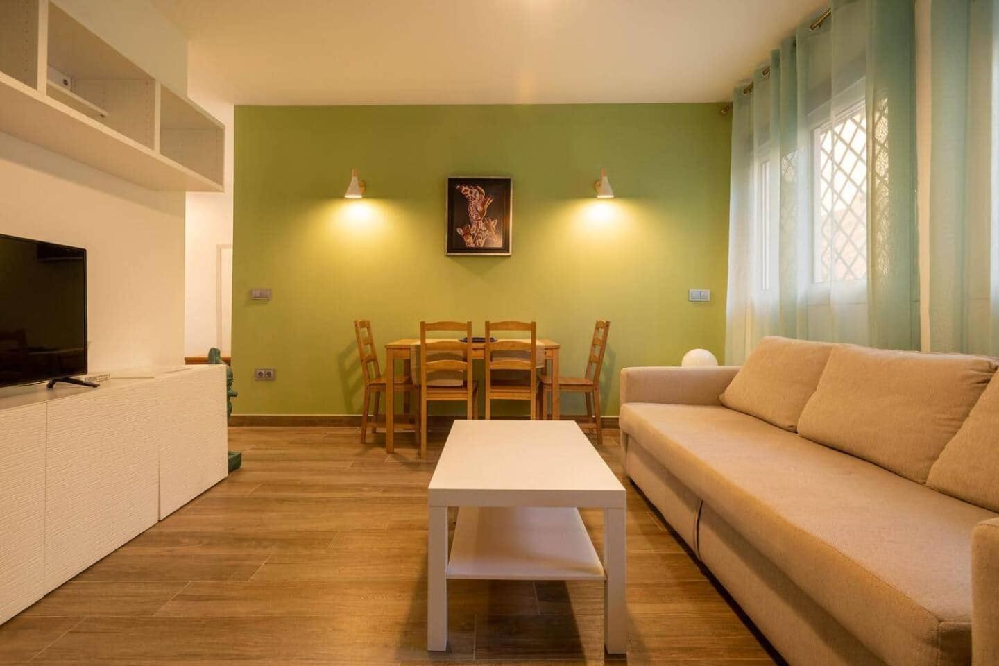 La Pimentera Central Apartments - Con Patio Privado マルベーリャ エクステリア 写真
