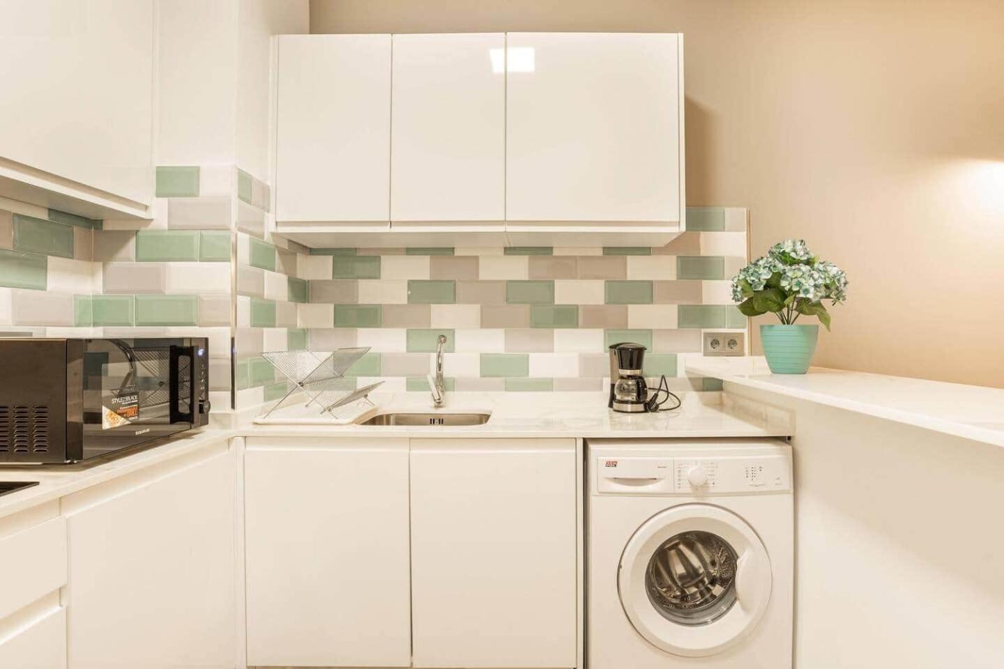 La Pimentera Central Apartments - Con Patio Privado マルベーリャ エクステリア 写真